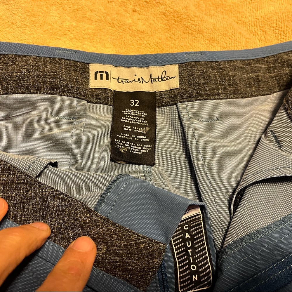 Travis Mathew Hybrid Shorts, 32 - Picture 2 of 6